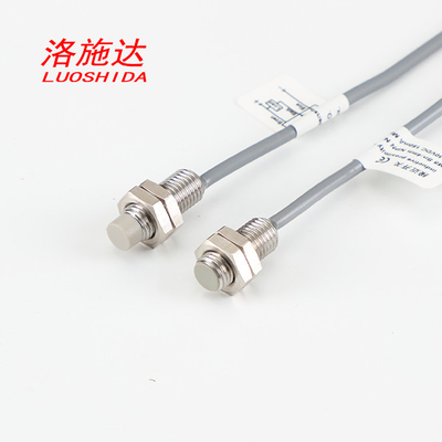 Capteur inductif cylindrique de commutateur de proximité avec le type de câble précision de fil de dc 3 haute plus courte